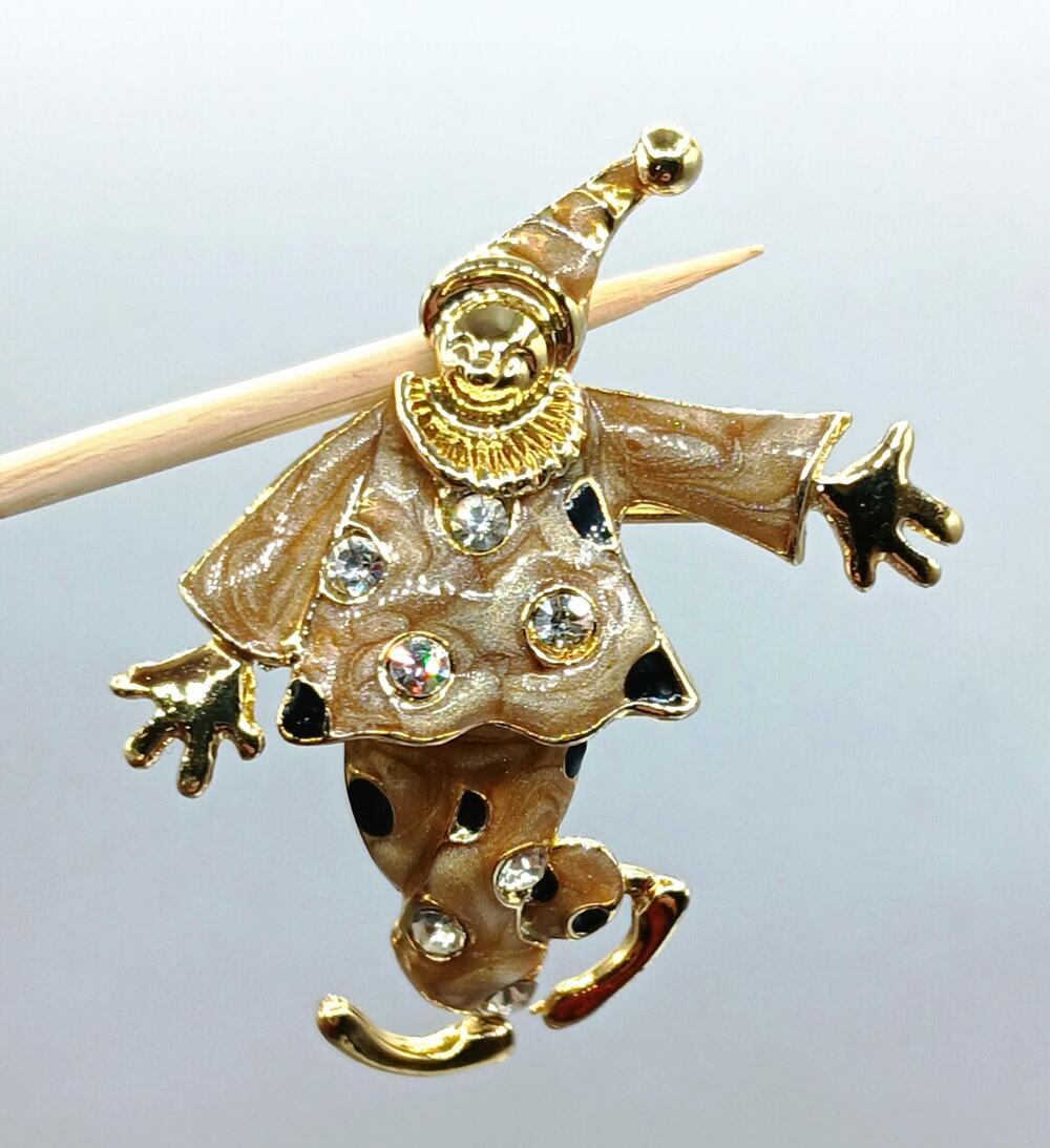 Vintage Gold Tone Articulated Enameled Clown Pendant/Brooch